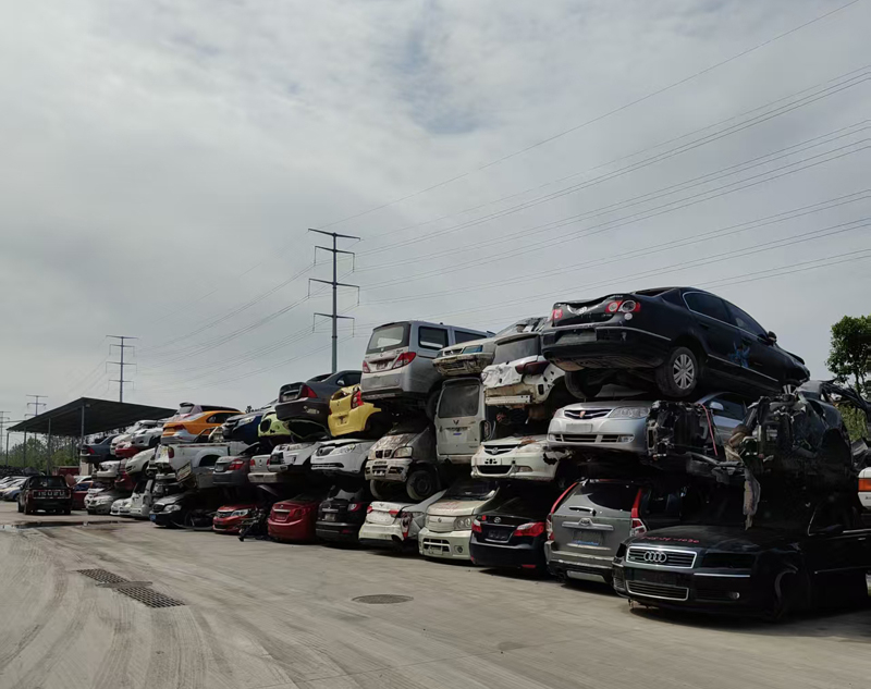 ���챨���������չ�˾�绰